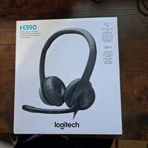 Logitech Logi H390 USB Headset with Noise-canceling Microphone - NEW